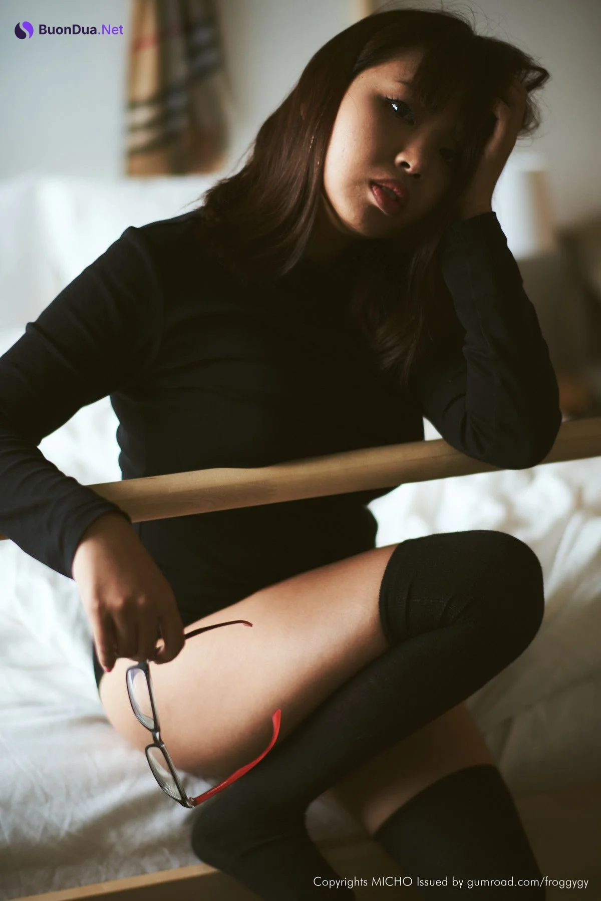 Micho Teh, [Patreon] Glasses & Black Turtleneck - Photo 10