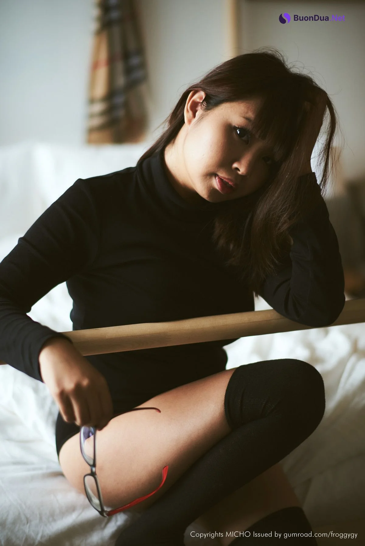 Micho Teh, [Patreon] Glasses & Black Turtleneck - Photo 11