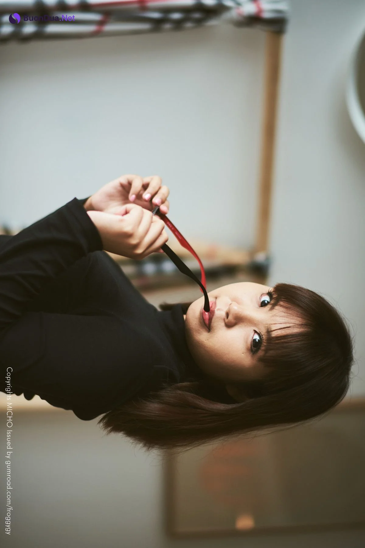 Micho Teh, [Patreon] Glasses & Black Turtleneck - Photo 4