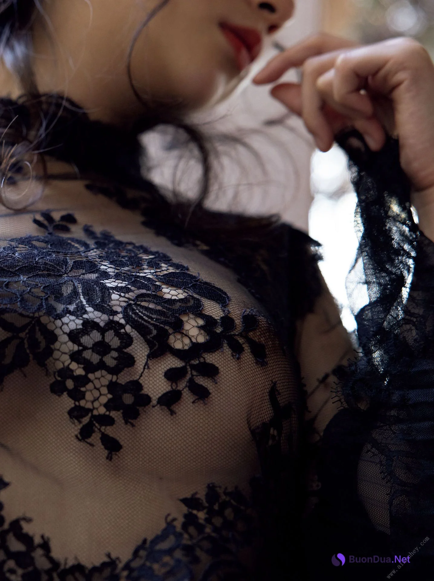 Miho Machiyama 街山みほ, デジタル写真集 「Ｓｃａｒｌｅｔ」 Set.01 - 사진 5