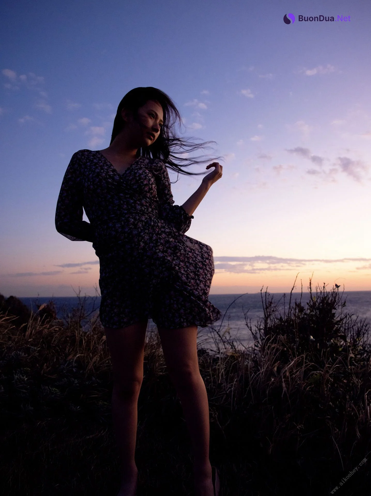 Miho Machiyama 街山みほ, デジタル写真集 「Ｓｃａｒｌｅｔ」 Set.06 - Photo 7