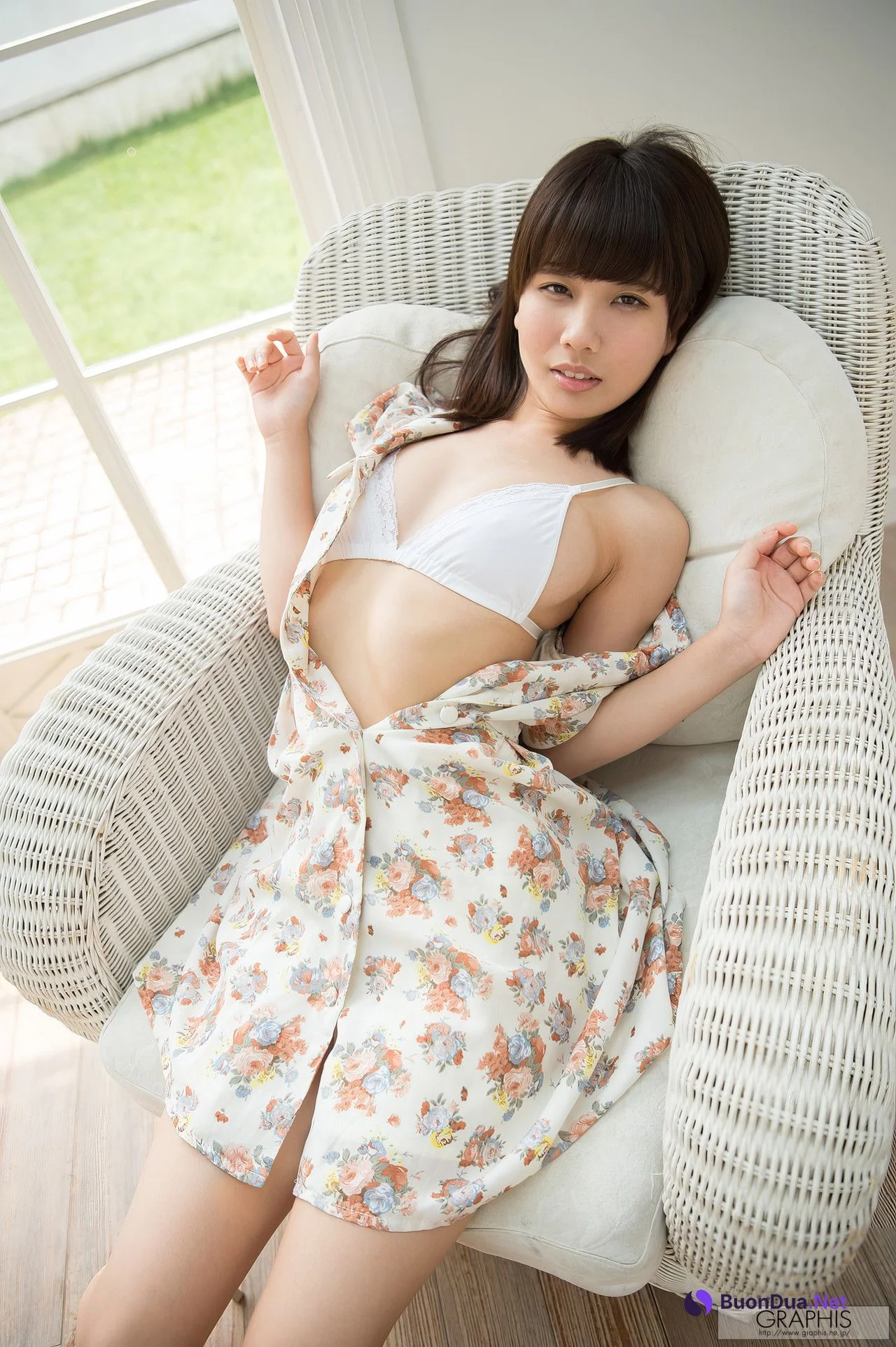 Mii Kurii 栗衣みい, [Graphis] First Gravure 初脫ぎ娘 Vol.01 - Photo 10