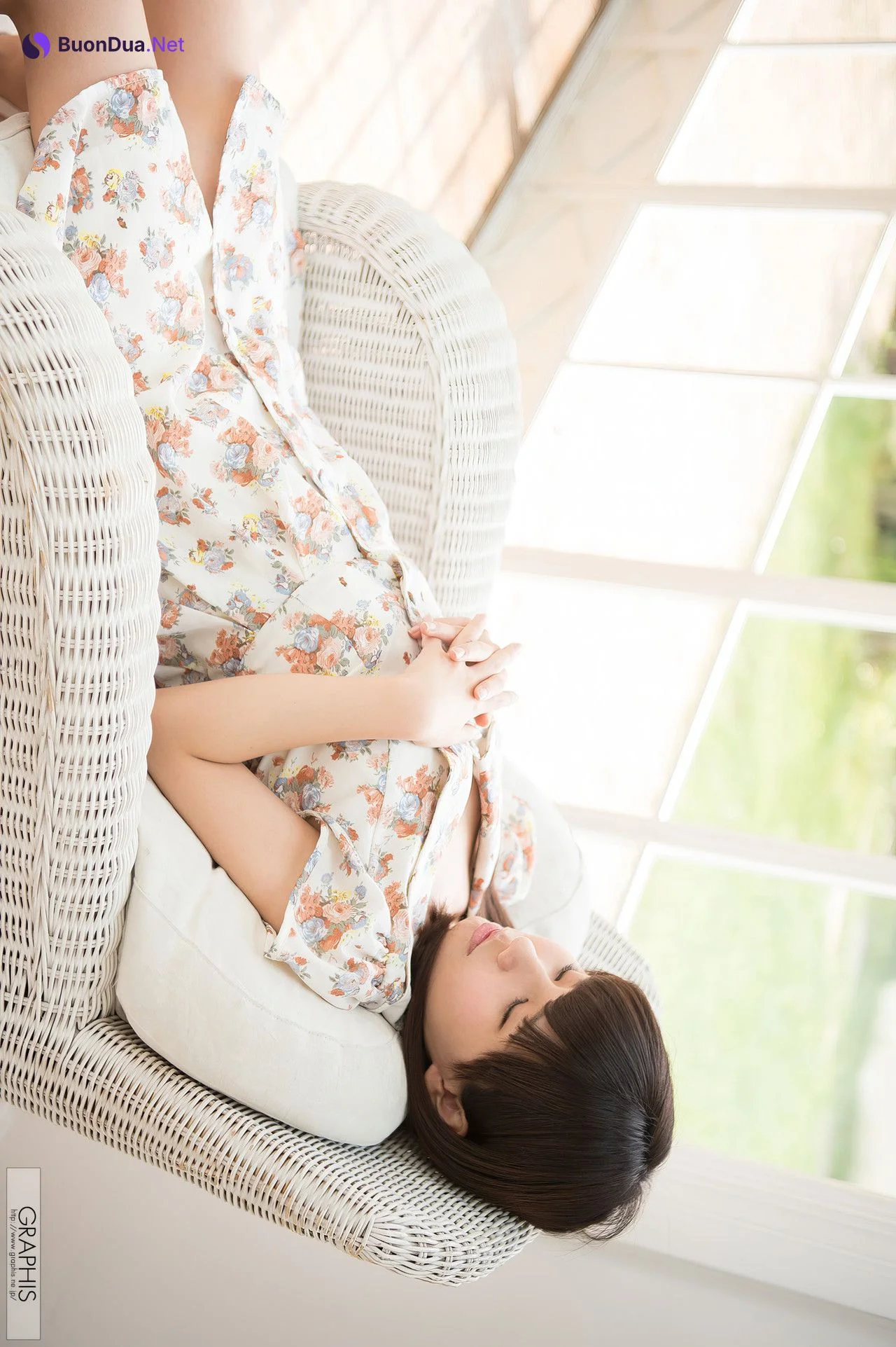 Mii Kurii 栗衣みい, [Graphis] First Gravure 初脫ぎ娘 Vol.01 - Photo 7