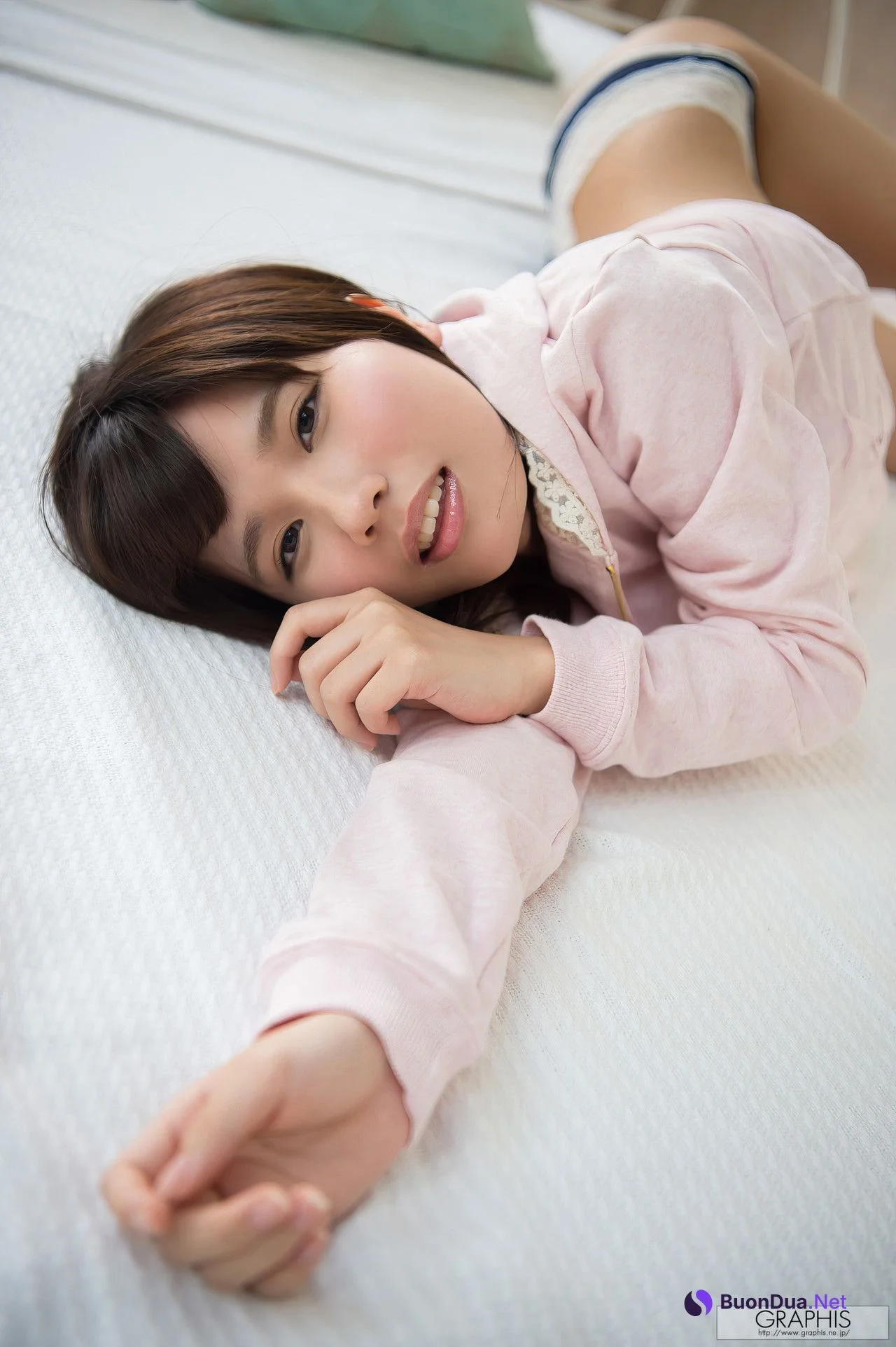 Mii Kurii 栗衣みい, [Graphis] First Gravure 初脫ぎ娘 Vol.02 - รูปภาพ 13