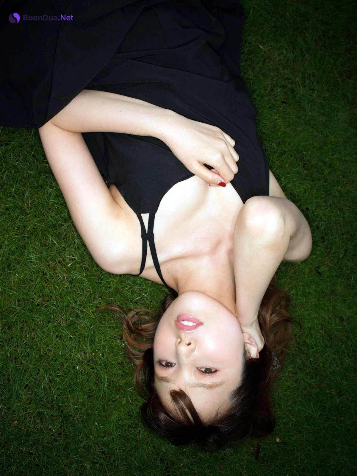 Mika Kikuchi 菊地美香, FLASHデジタル写真集 [最強のNUDYヒロイン] Set.02 - Photo 10