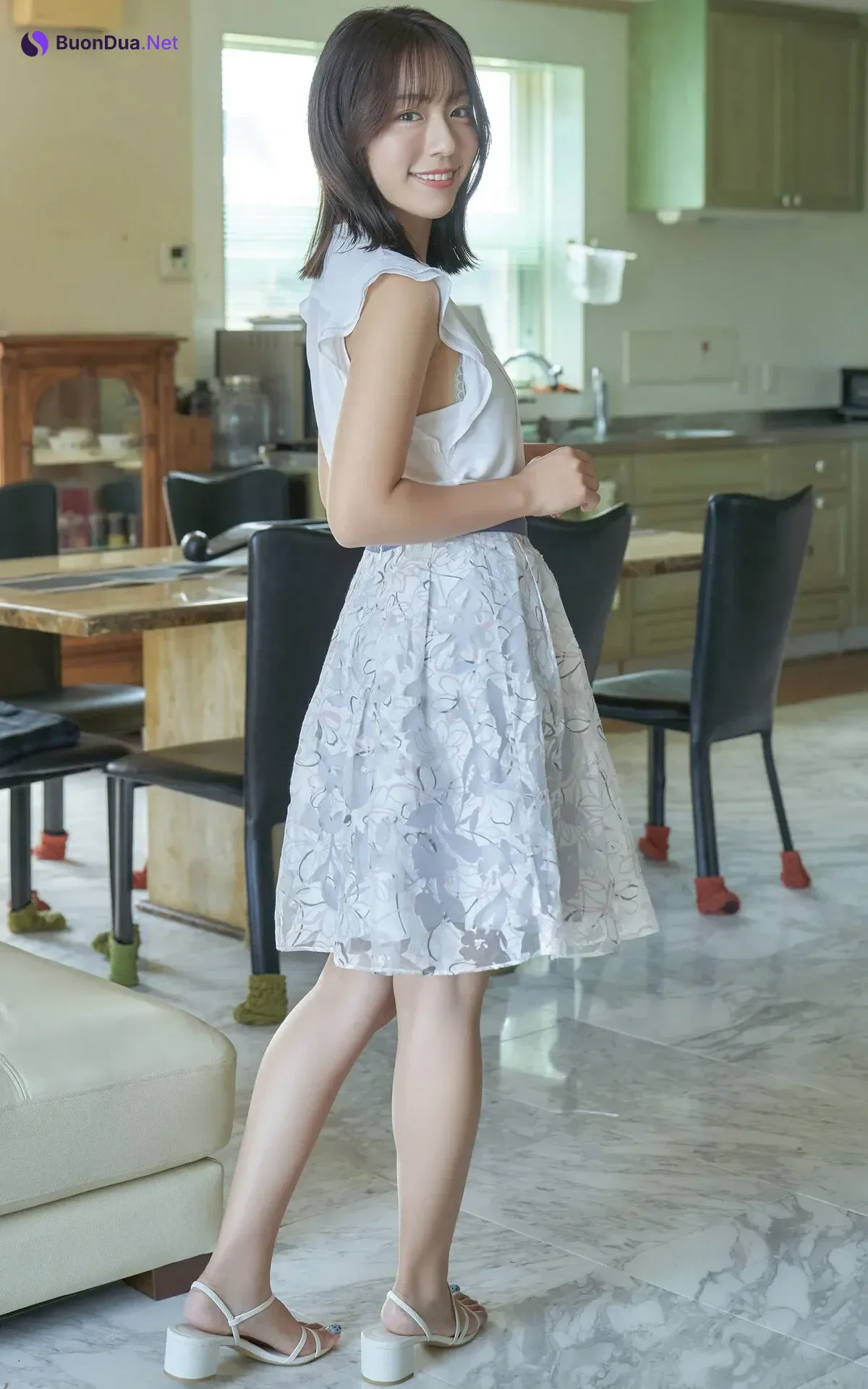 Miki Ide 井手美希, 写真集 スパイスビジュアル 「Kiss You」 Set.03 - Photo 3