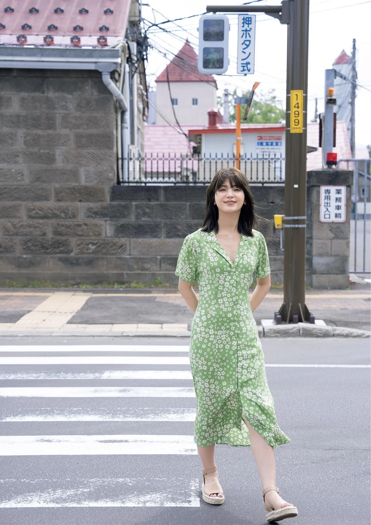 Miki Nanri 南里美希, 2nd 写真集 『jamais vu』 Set.02