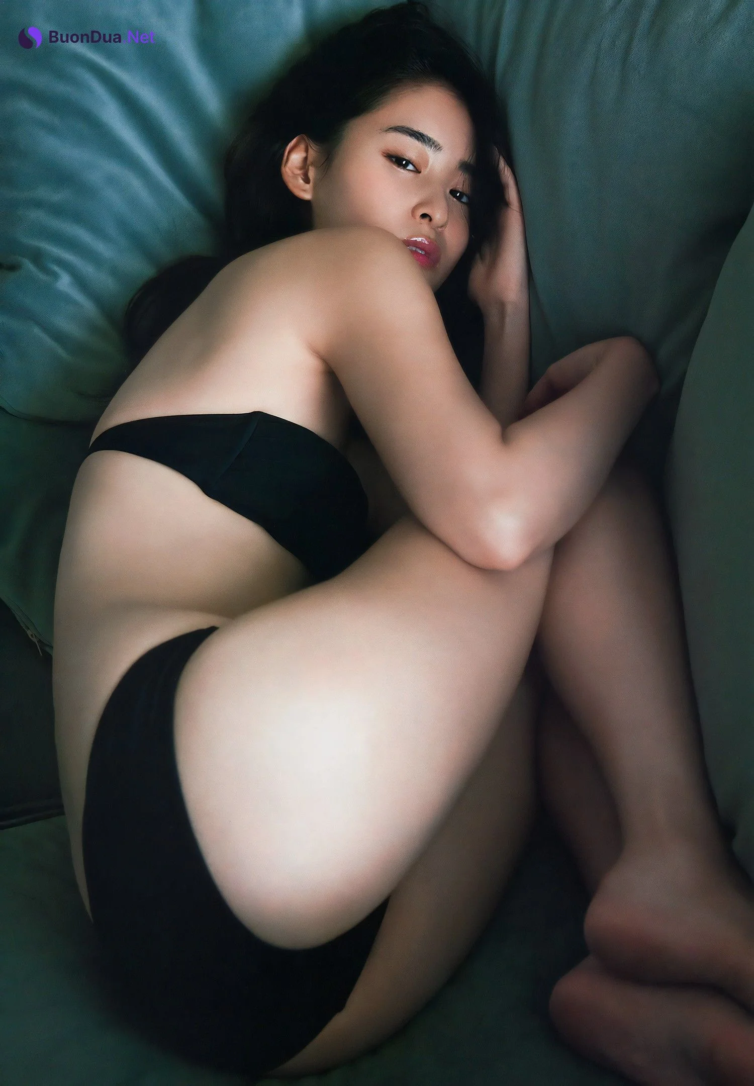Miki Yanagi 柳美稀, Big Comic Spirits 2017 No.10 (ビッグコミックスピリッツ 2017年10号) - Photo 6