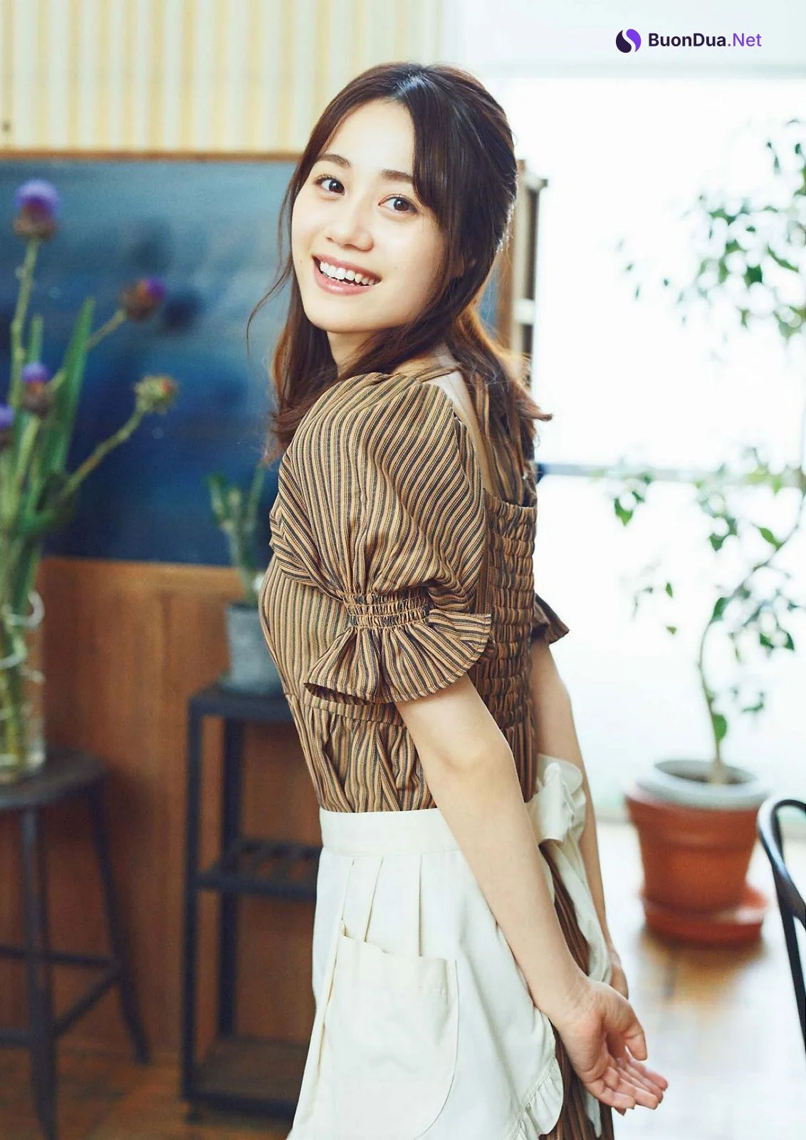 Miku Itou 伊藤美来, Big Comic Spirits 2022 No.43 (ビッグコミックスピリッツ 2022年43号) - Photo 8