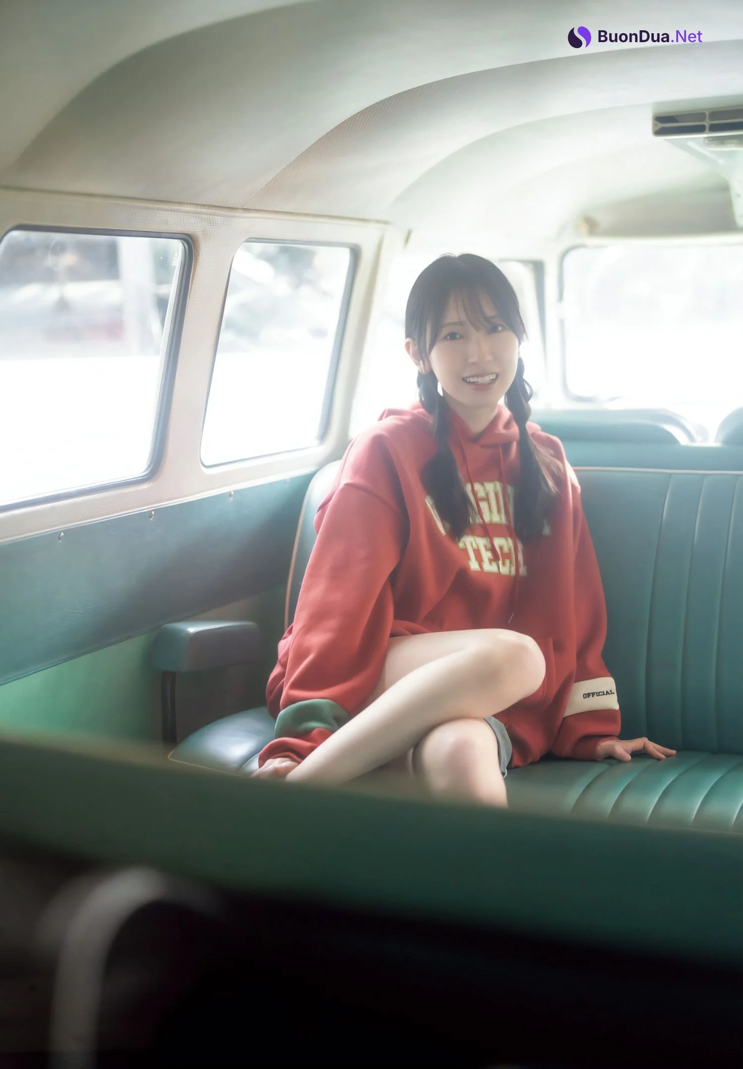 Miku Kanemura 金村美玖, Shonen Champion 2024 No.19 (少年チャンピオン 2024年19号) - Photo 11