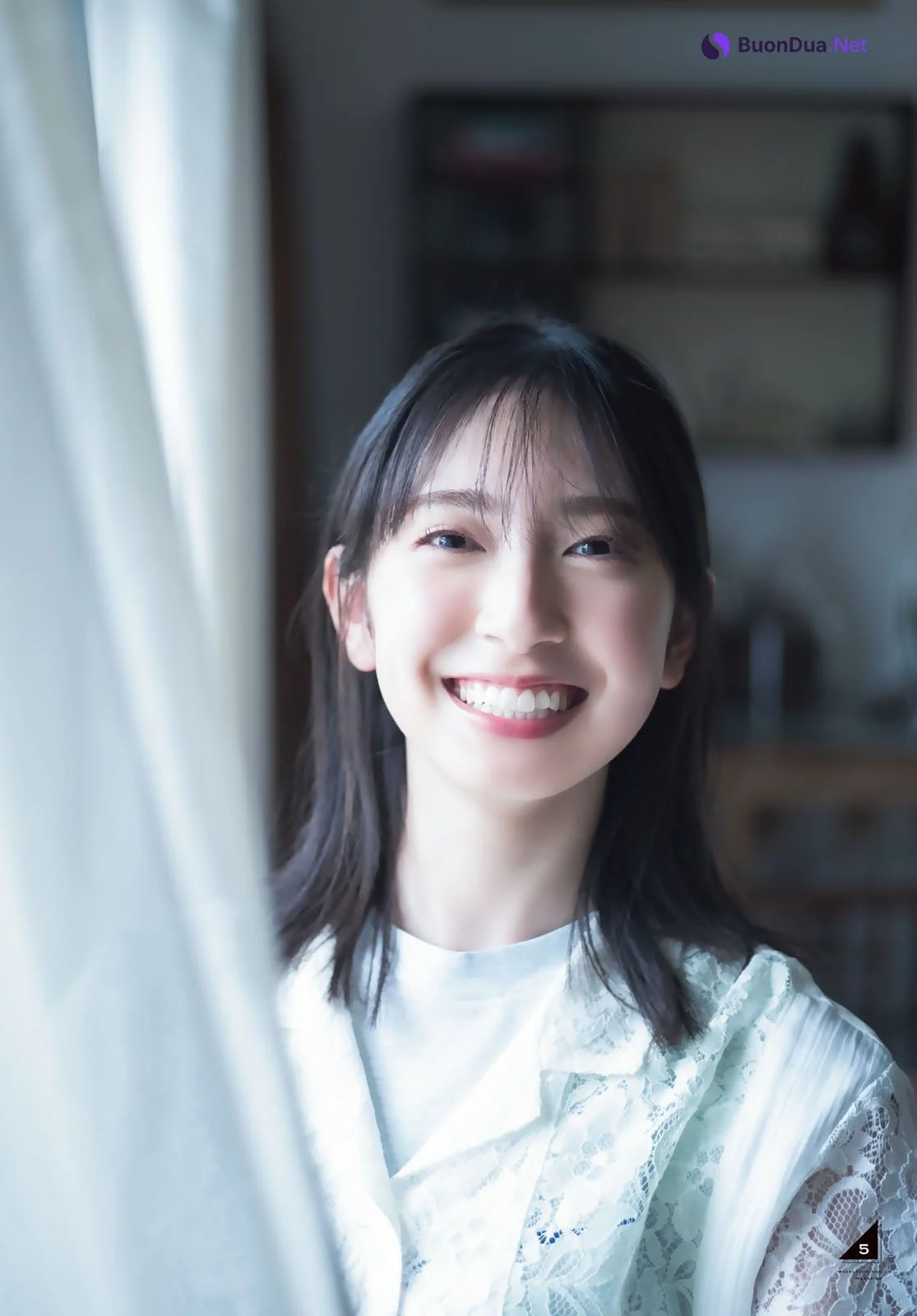 Miku Kanemura 金村美玖, Shonen Magazine 2022 No.41 (週刊少年マガジン 2022年41号) - Photo 7