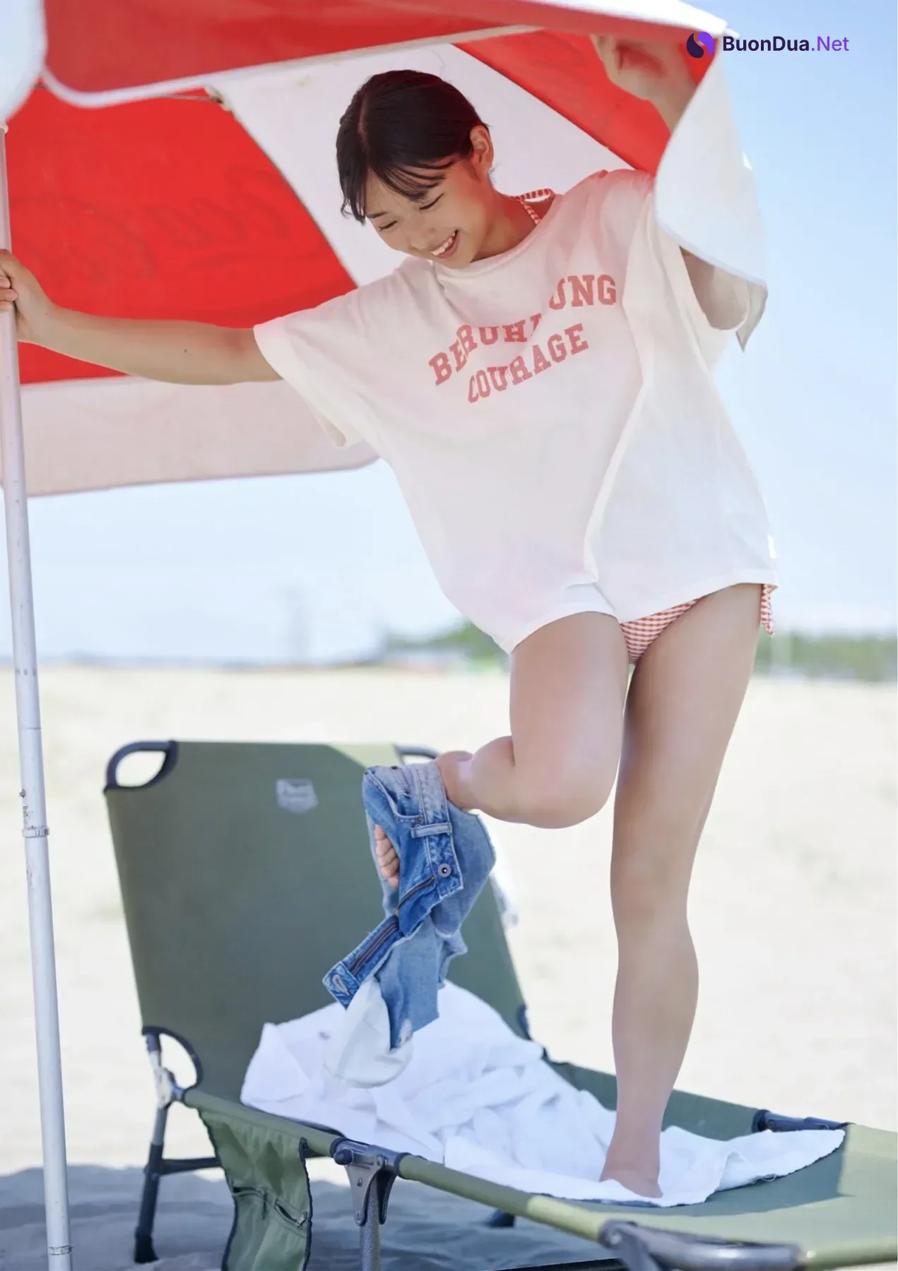 Miku Kuwajima 桑島海空, Dolce 写真集 「ラスト・サマー・ビキニ」 Set.03 - Photo 8