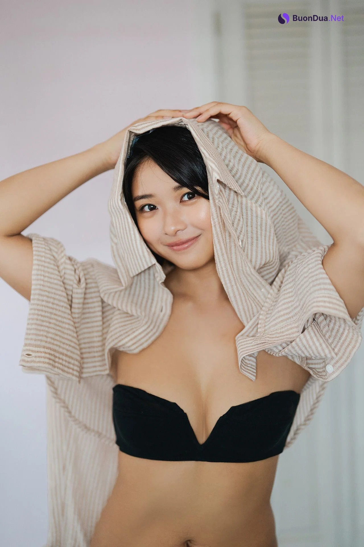 Miku Kuwajima 桑島海空, Manga Action 2024.09.17 (漫画アクション 2024年9月17日号) - Photo 15