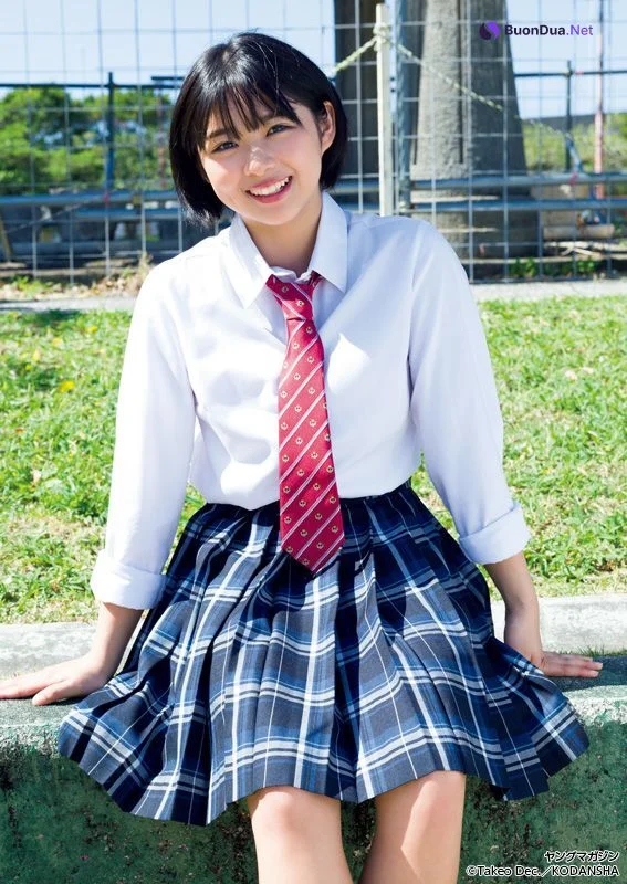 Miku Kuwajima 桑島海空, Young Magazine 2023 No.17 (ヤングマガジン 2023年17号) - Photo 11