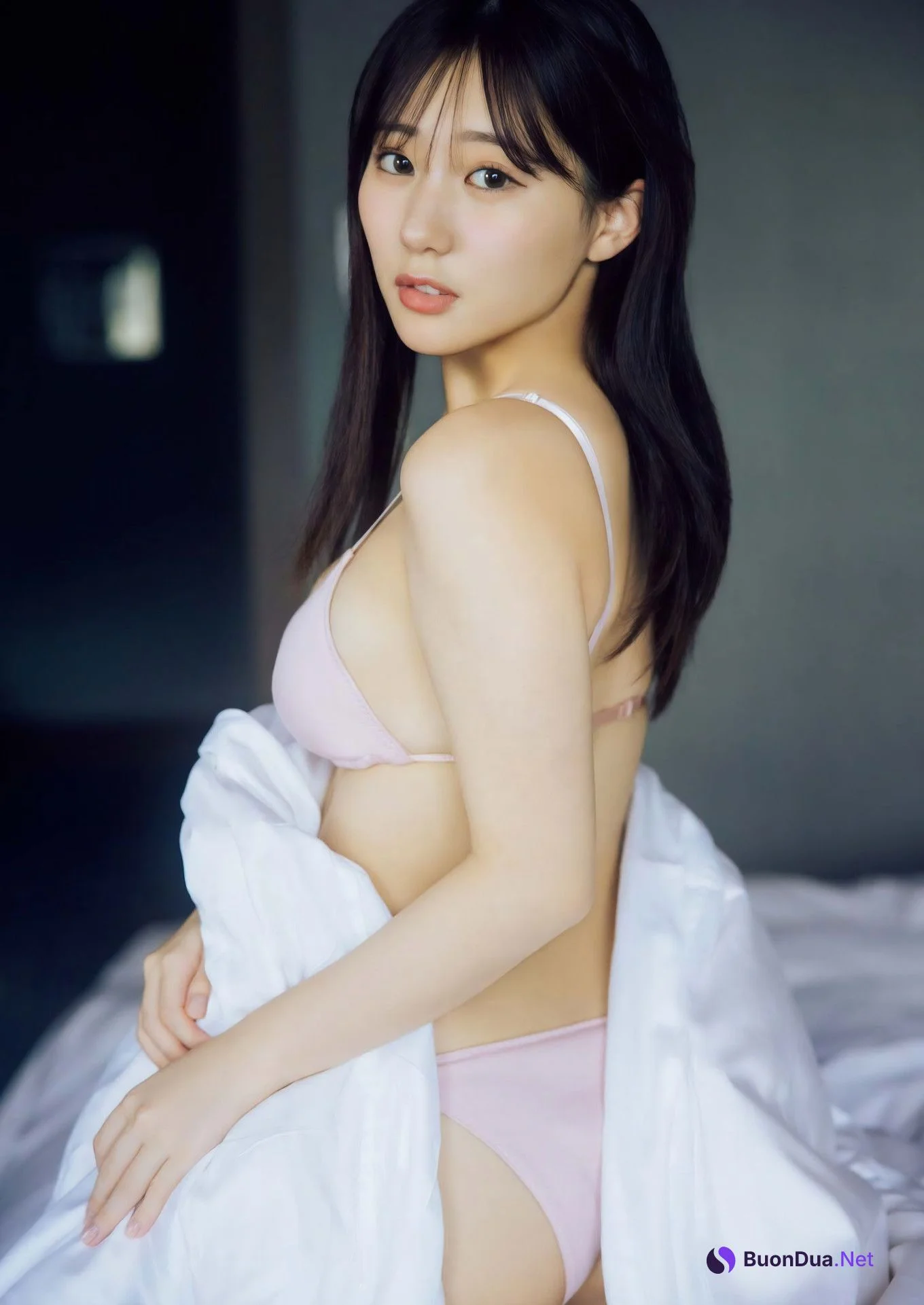 Miku Tanaka 田中美久, Big Comic Spirits 2025 No.02-03 (ビッグコミックスピリッツ 2025年2・3号) - Photo 8