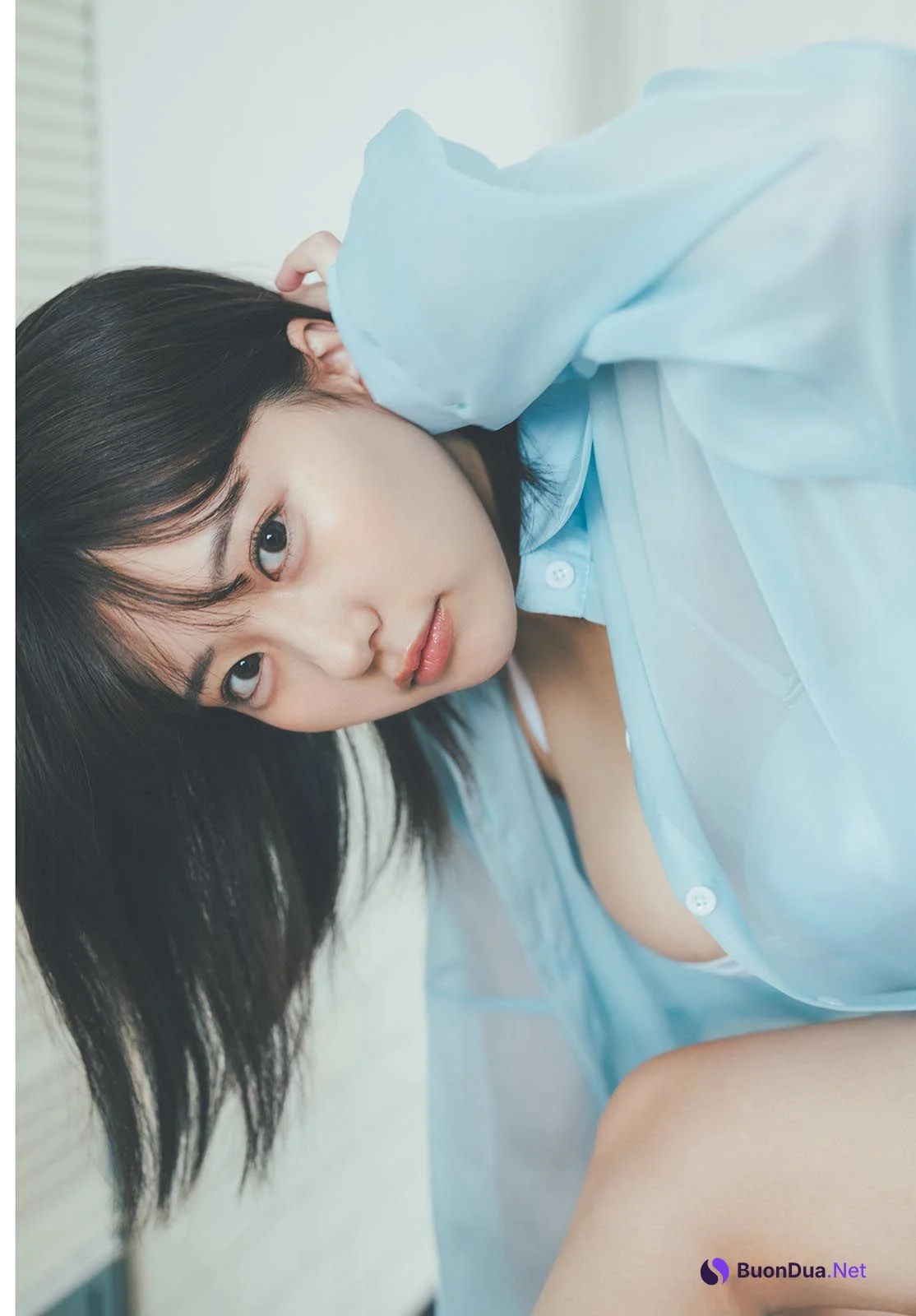 Miku Tanaka 田中美久, Shonen Sunday 2023 No.45 (週刊少年サンデー 2023年45号) - Photo 3