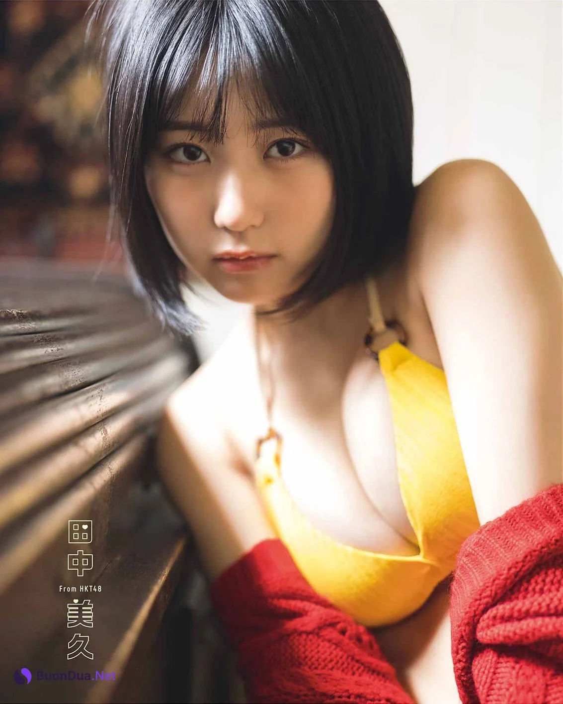 Miku Tanaka 田中美久, Young Gangan 2022 No.11 (ヤングガンガン 2022年11号) - รูปภาพ 2