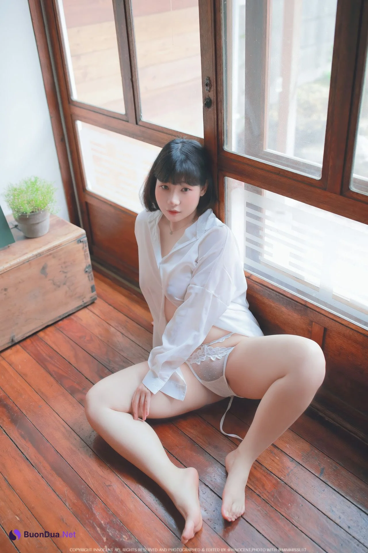 Mimmi 밈미, Photobook ‘Innocent Part.02’ Set.04 - Photo 3