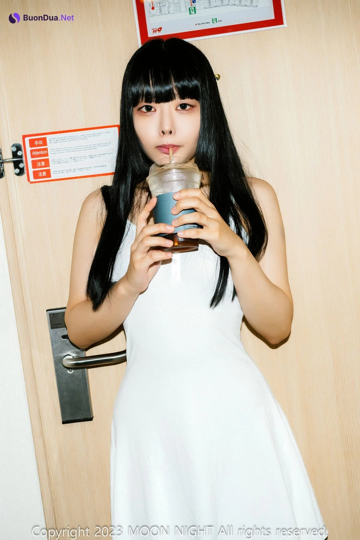 Min-Ah 민아, Moon Night Snap ‘Tie Min-Ah’ Set.02 - Photo 2