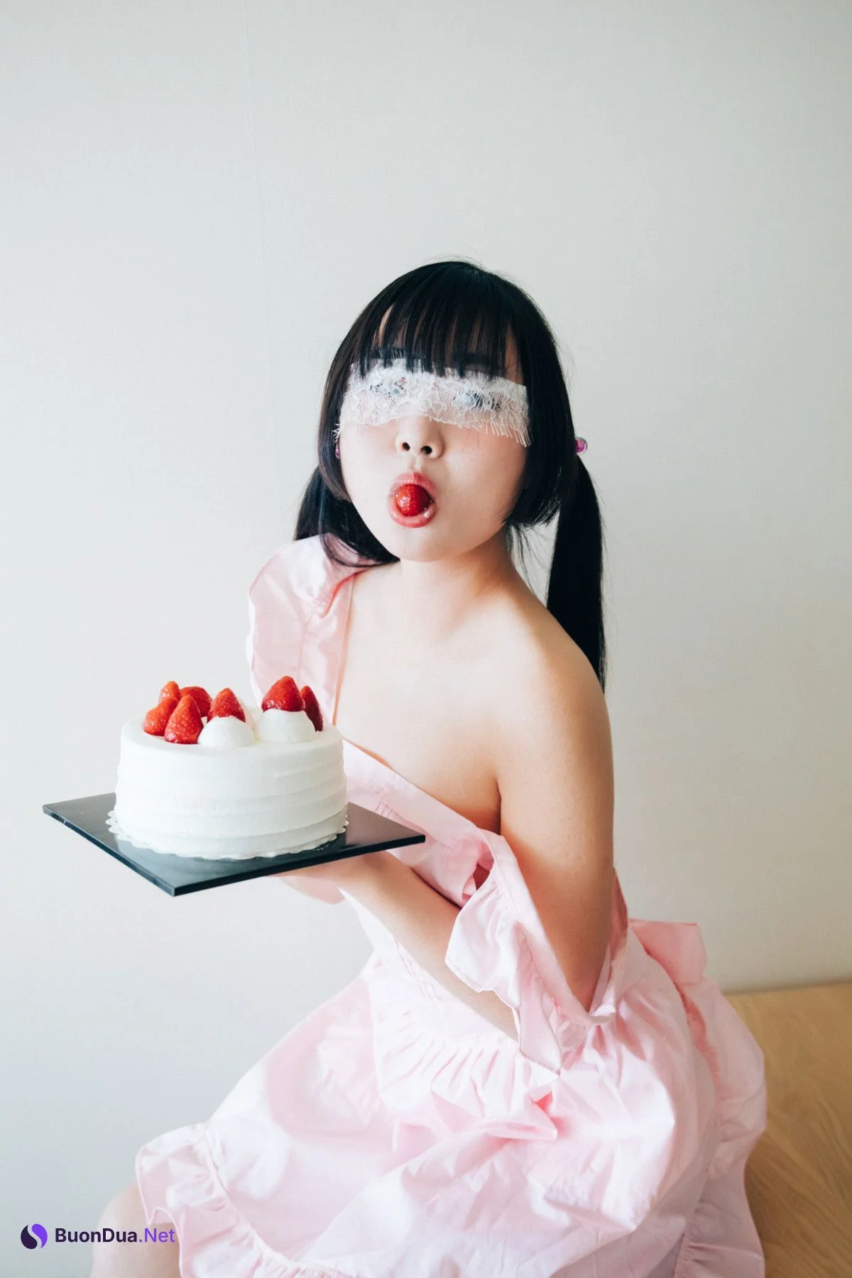 Min 민, Loozy “Taste Me” - Photo 3