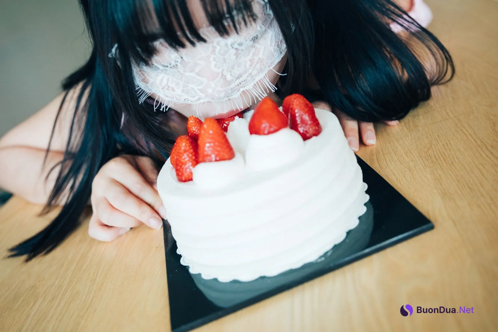 Min 민, Loozy “Taste Me” - Photo 9