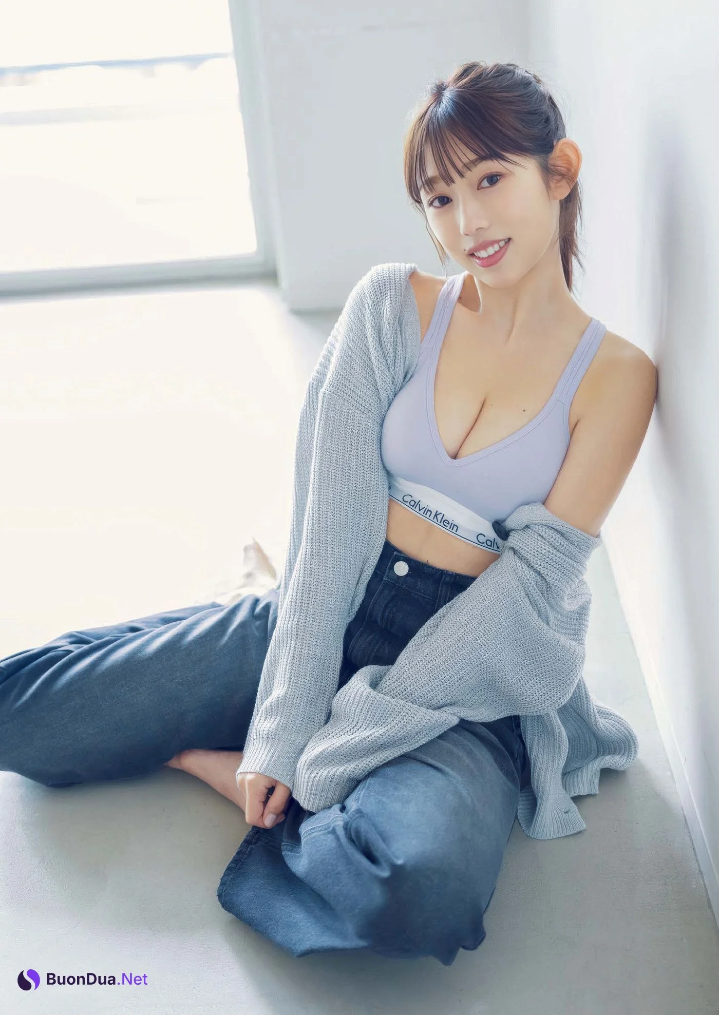 Mina Horie 堀江聖夏, Big Comic Spirits 2025 No.29 (ビッグコミックスピリッツ 2025年29号) - Photo 9