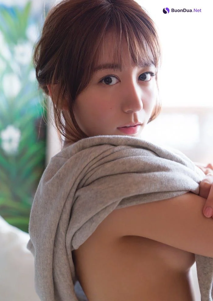 Mina Oba 大場美奈, Young Gangan 2019 No.15 (ヤングガンガン 2019年15号) - Photo 6
