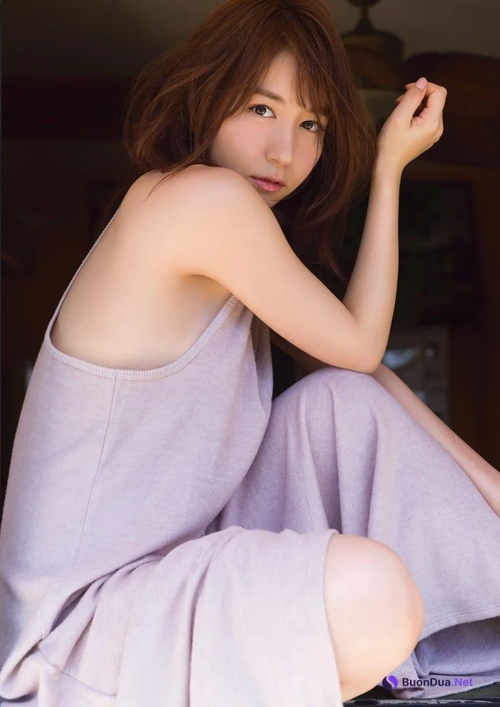 Mina Oba 大場美奈, Young Gangan 2019 No.15 (ヤングガンガン 2019年15号) - Photo 8