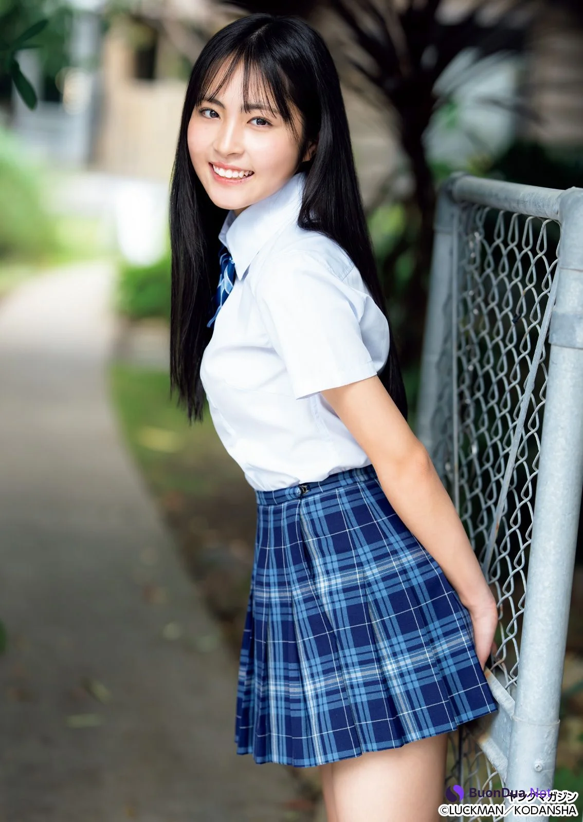 Minami Arimura 有村南海, Young Magazine 2024 No.52 (ヤングマガジン 2024年52号) - Photo 6