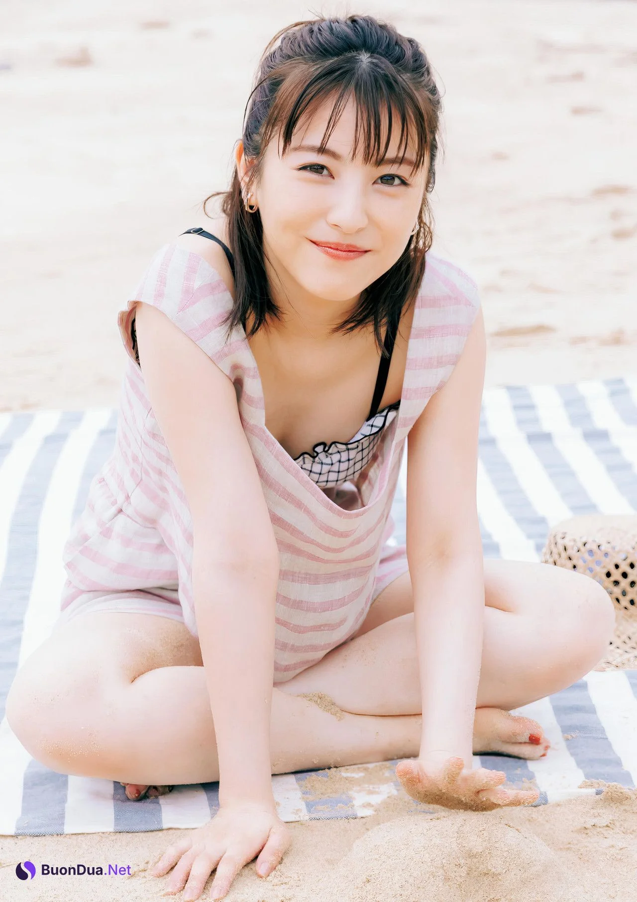 Minami Hamabe 浜辺美波, デジタル写真集 [20] Set.01 - Photo 18