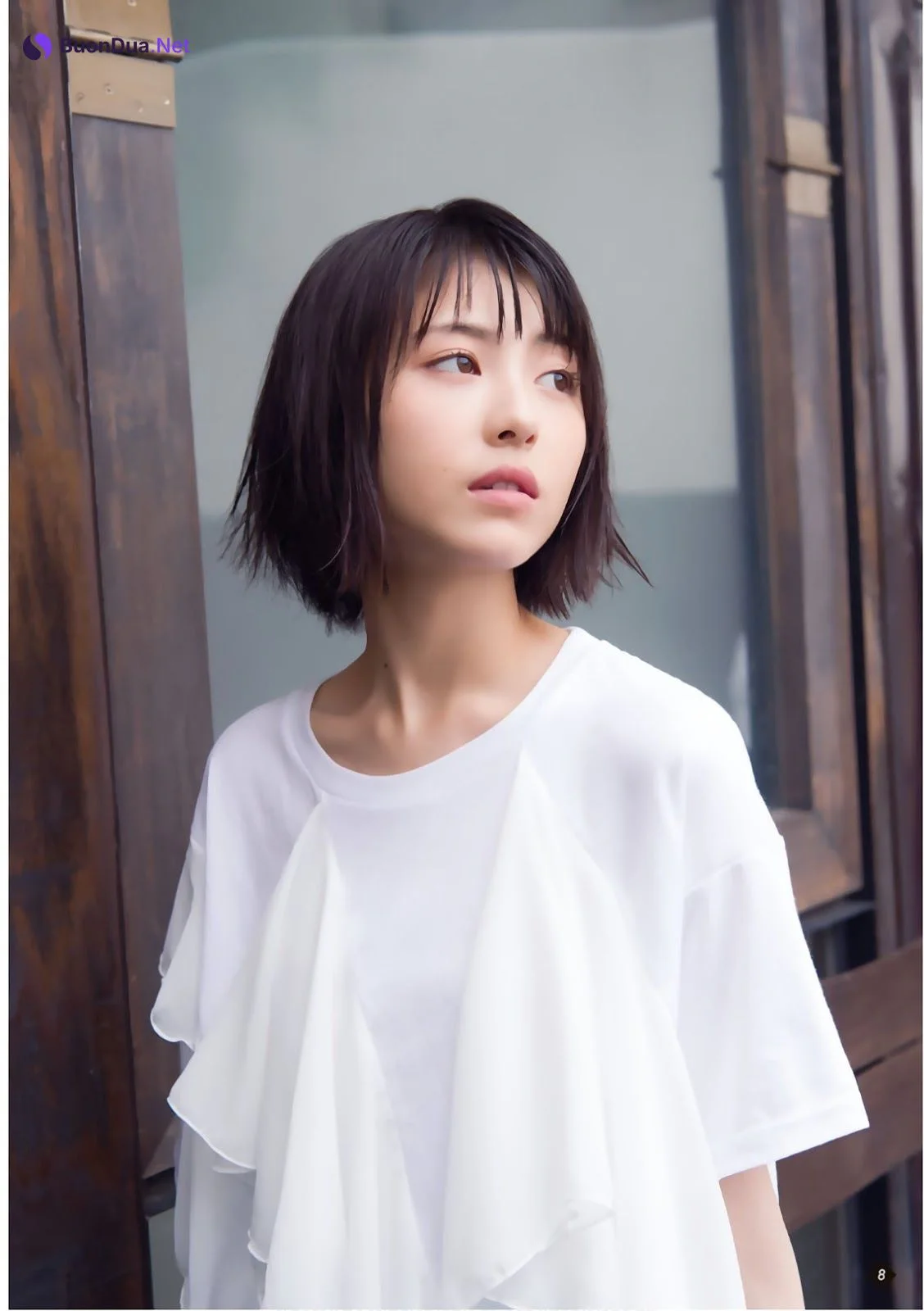 Minami Hamabe 浜辺美波, Shonen Magazine 2019 No.34 (少年マガジン 2019年34号) - Photo 9