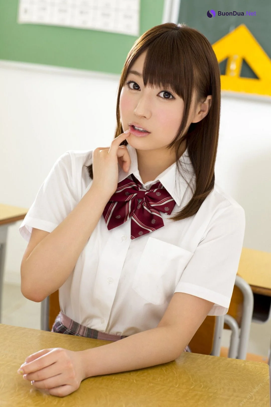 Minami Hatsukawa 初川みなみ, Cover 写真集 「Be in Love」 Set.01 - Photo 7