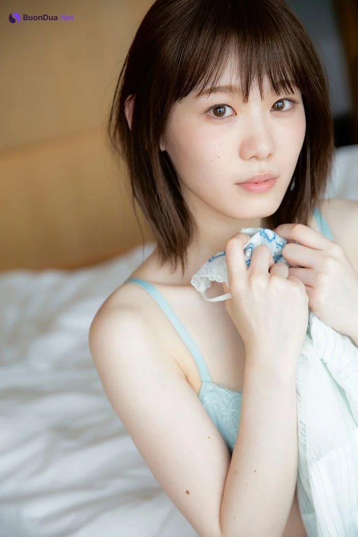 Minami Koike 小池美波, Weekly Playboy 2019 No.39-40 (週刊プレイボーイ 2019年39-40号) - 사진 6