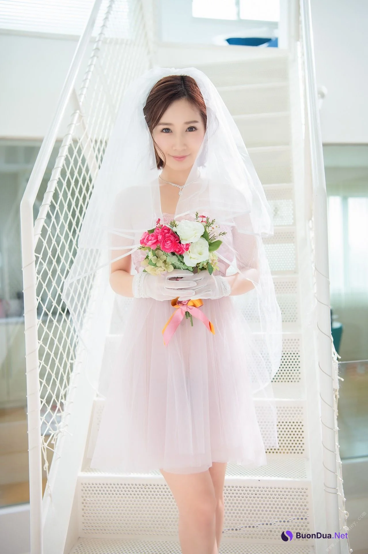 Minami Kojima 小島みなみ, Kiss Me アサ芸SEXY女優写真集 Set.01 - Photo 3