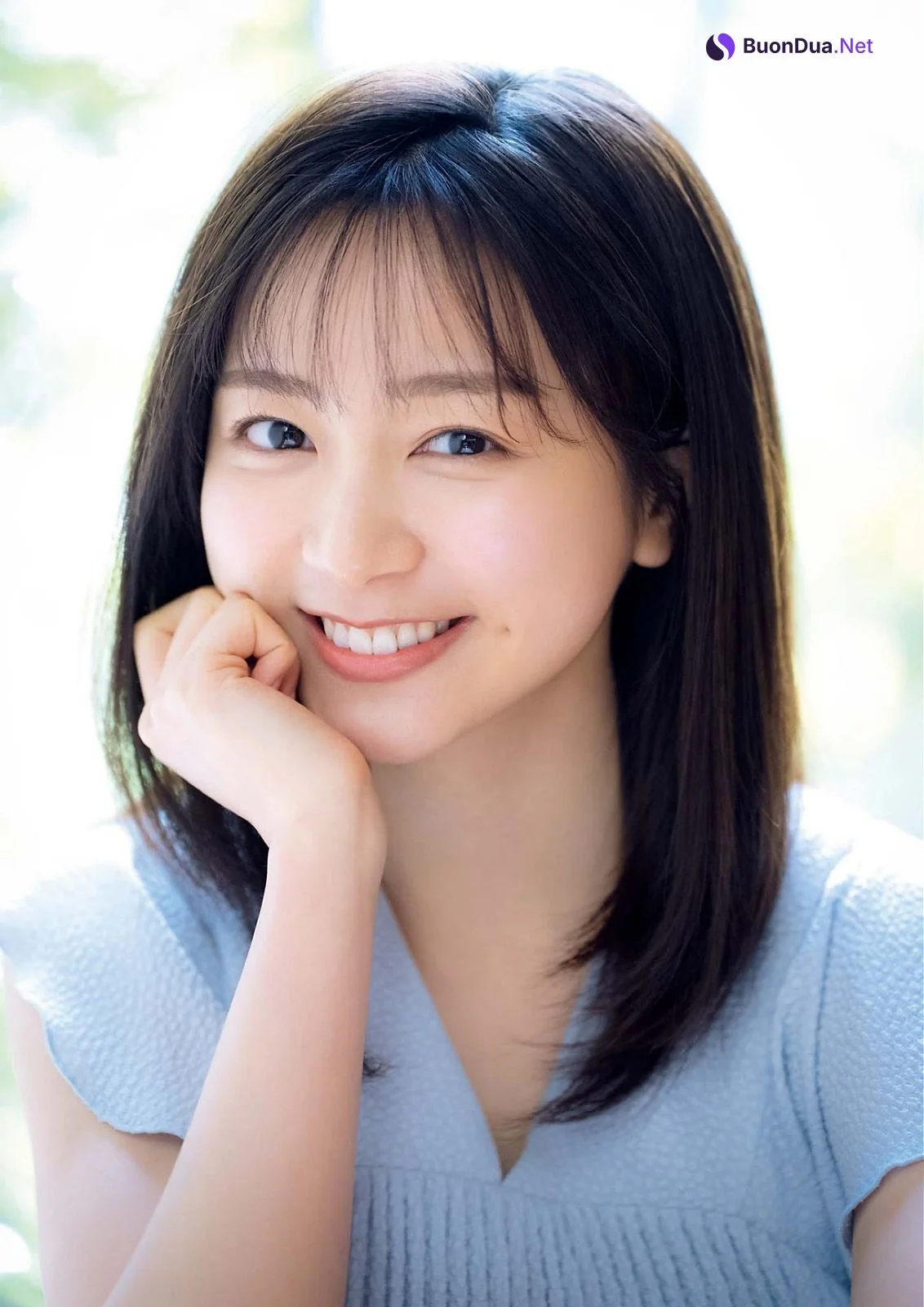 Minami Sakuma 佐久間みなみ, Big Comic Spirits 2023 No.16 (ビッグコミックスピリッツ 2023年16号) - Photo 5