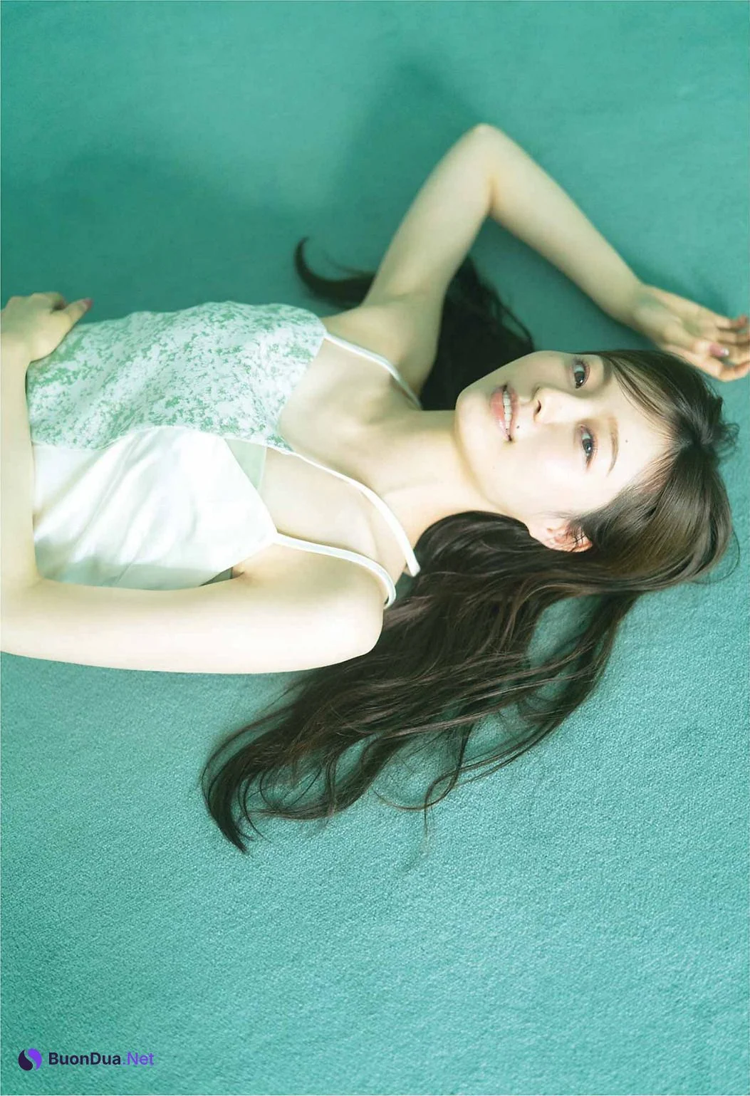 Minami Umezawa 梅澤美波, Young Gangan 2022 No.18 (ヤングガンガン 2022年18号) - 사진 11