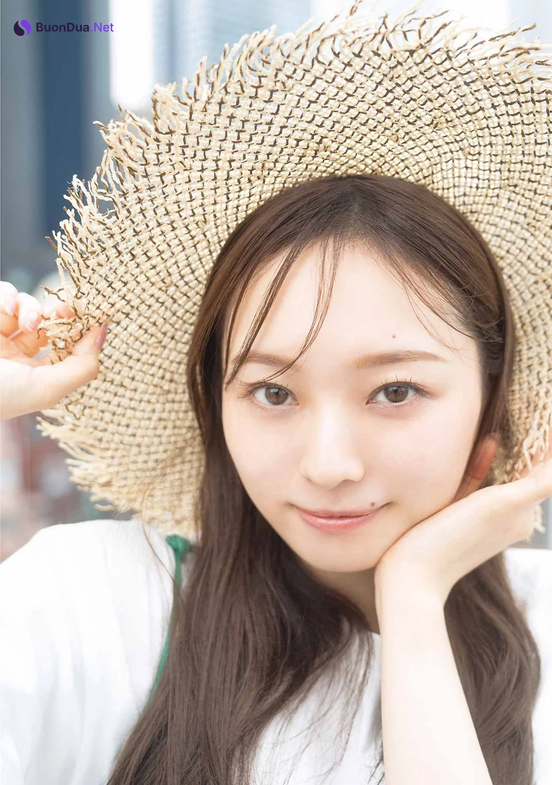 Minami Umezawa 梅澤美波, Young Gangan 2022 No.18 (ヤングガンガン 2022年18号) - 사진 7