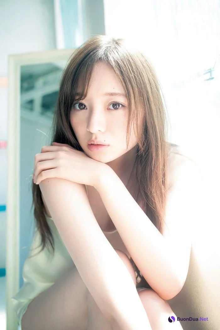 Minami Umezawa 梅澤美波, Young Jump 2019 No.21-22 (ヤングジャンプ 2019年21-22号) - Photo 8