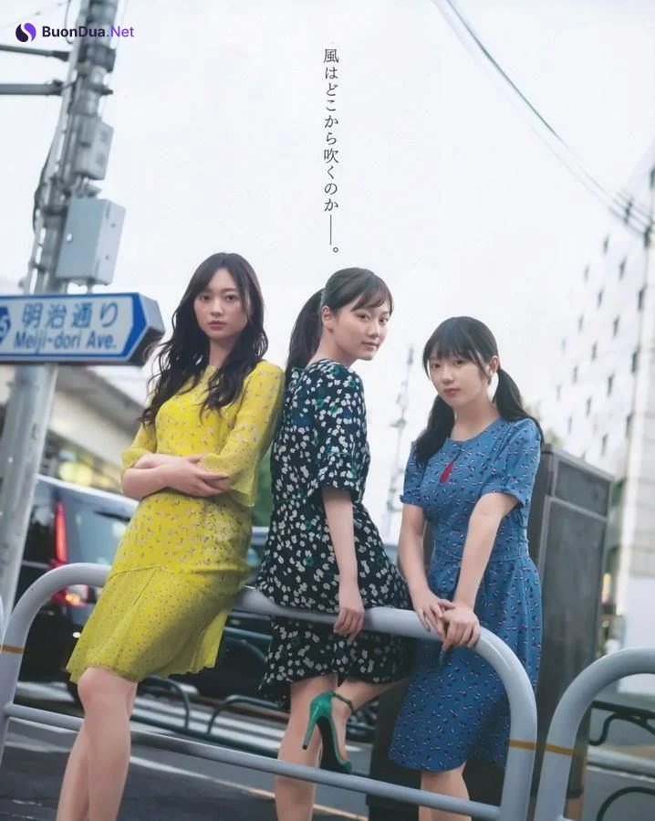 Minami Umezawa 梅澤美波, Yuki Yoda 与田祐希, Mizuki Yamashita 山下美月, BOMB! 2019.12 (ボム 2019年12月号) - 사진 2