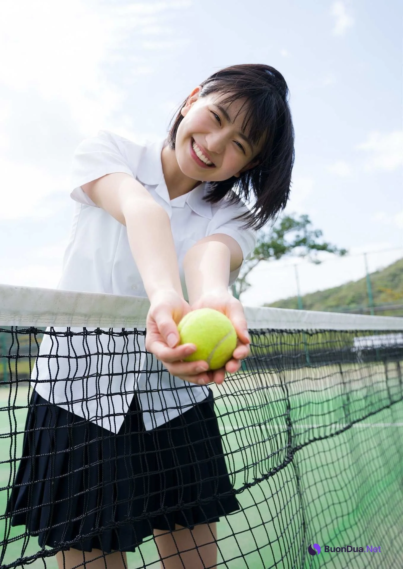 Minami Yamada 山田南実, デジタル限定 YJ Photo Book 「キミを見つけた日」 Set.02 - Photo 2