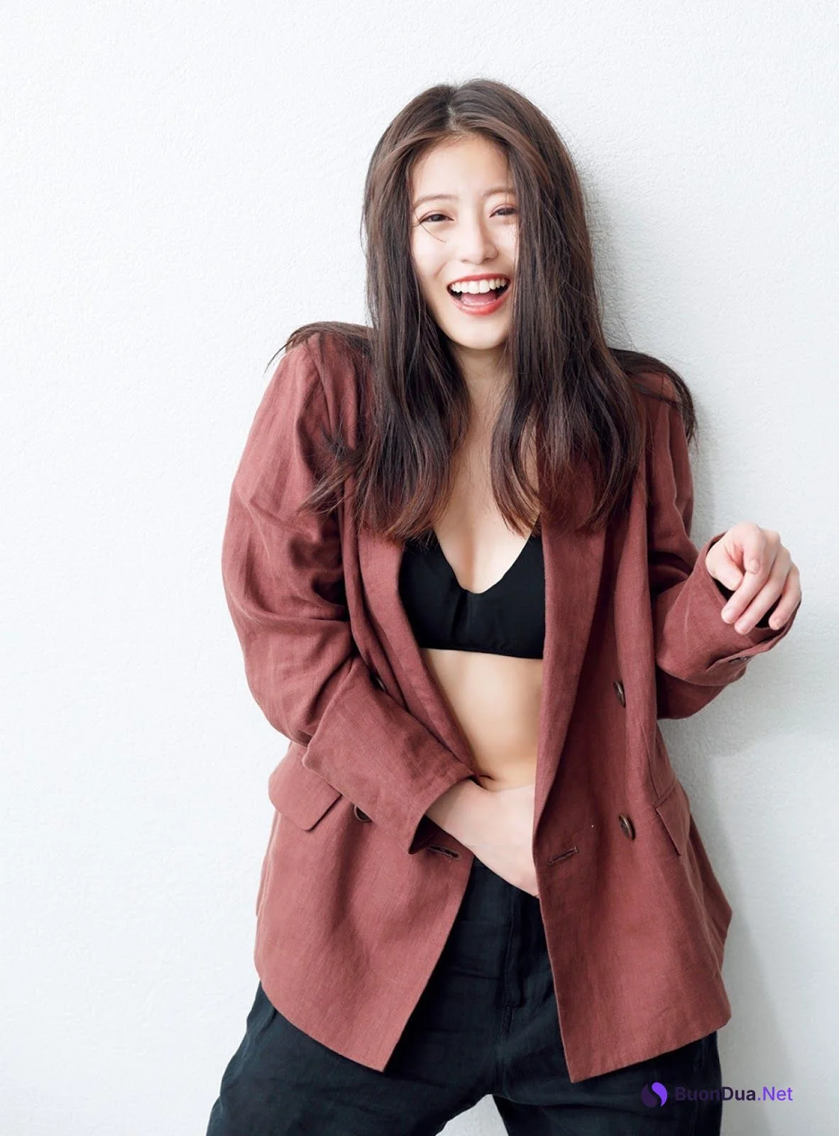 Mio Imada 今田美桜, FRIDAY 2019.04.26 (フライデー 2019年4月26日号) - Photo 2
