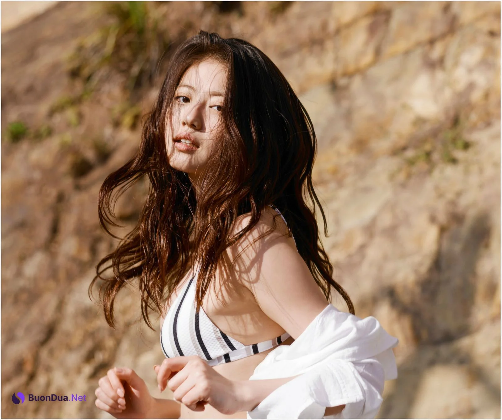 Mio Imada 今田美桜, 週プレ Photo Book 「福岡一の美少女inサニーサイド」 Set.01 - Photo 18