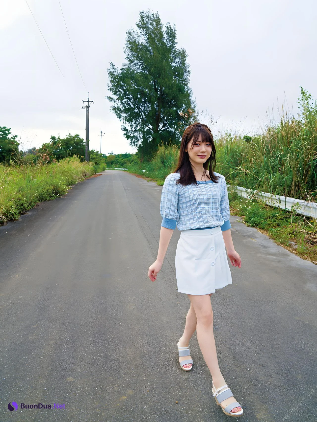 Mio Ishikawa 石川澪, 写真集 アイドルコレクション [MIO] オンデマンド (ペーパーバック) Set.02 - Photo 2