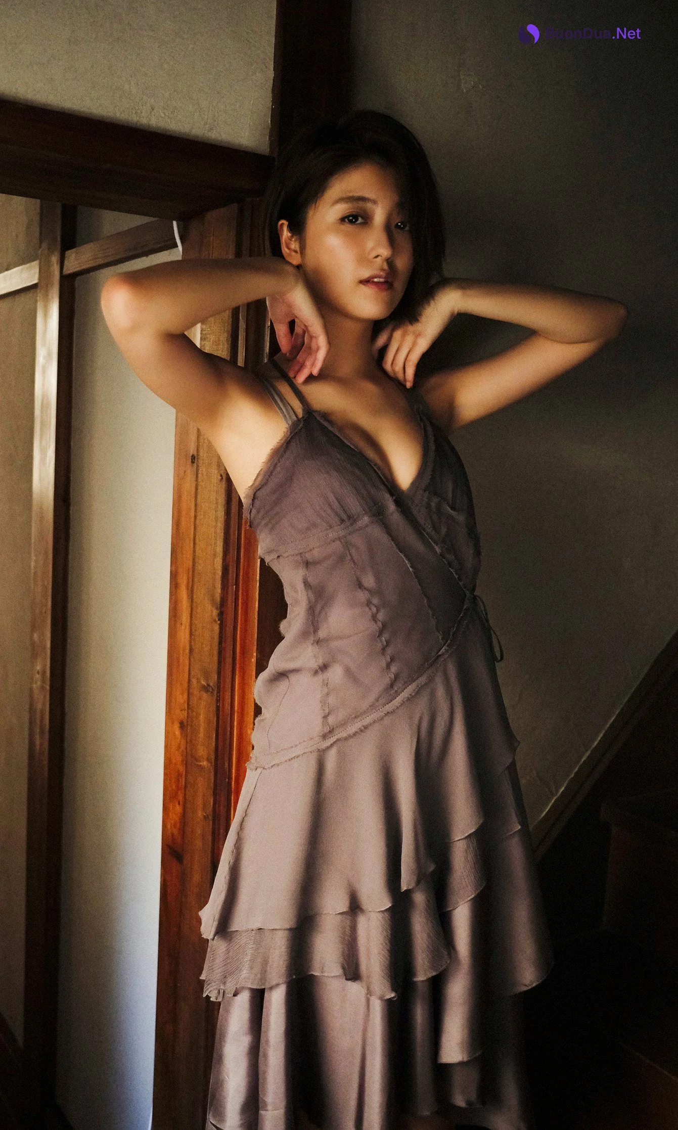 Mio Kudo 工藤美桜, 週プレ Photo Book 「光のなかで立っていてね。」 Set.01 - Photo 14