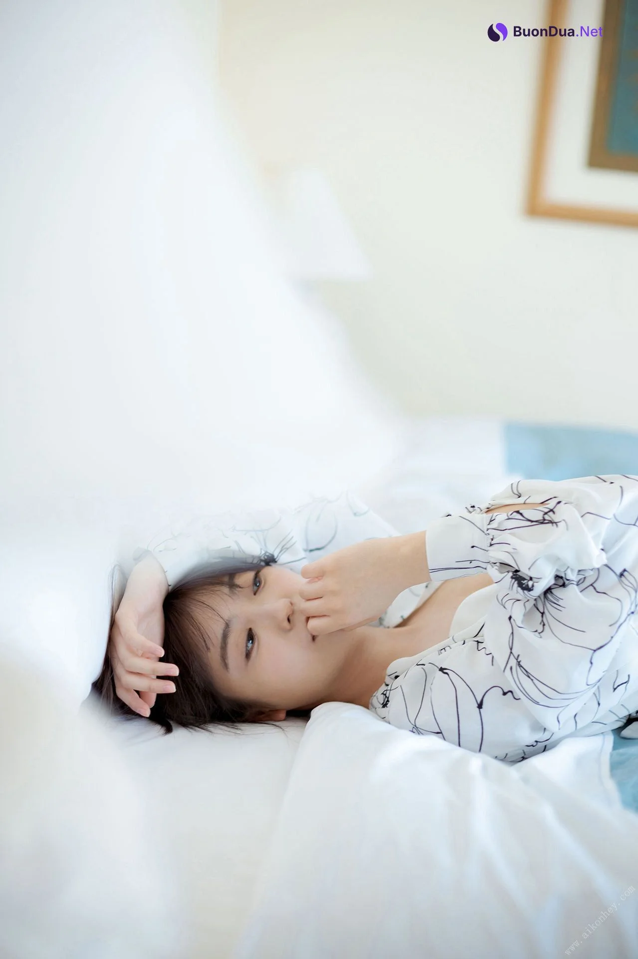 Mio Kudo 工藤美桜, ＦＲＩＤＡＹデジタル写真集 『秘密の旅』 Set.01 - Photo 15