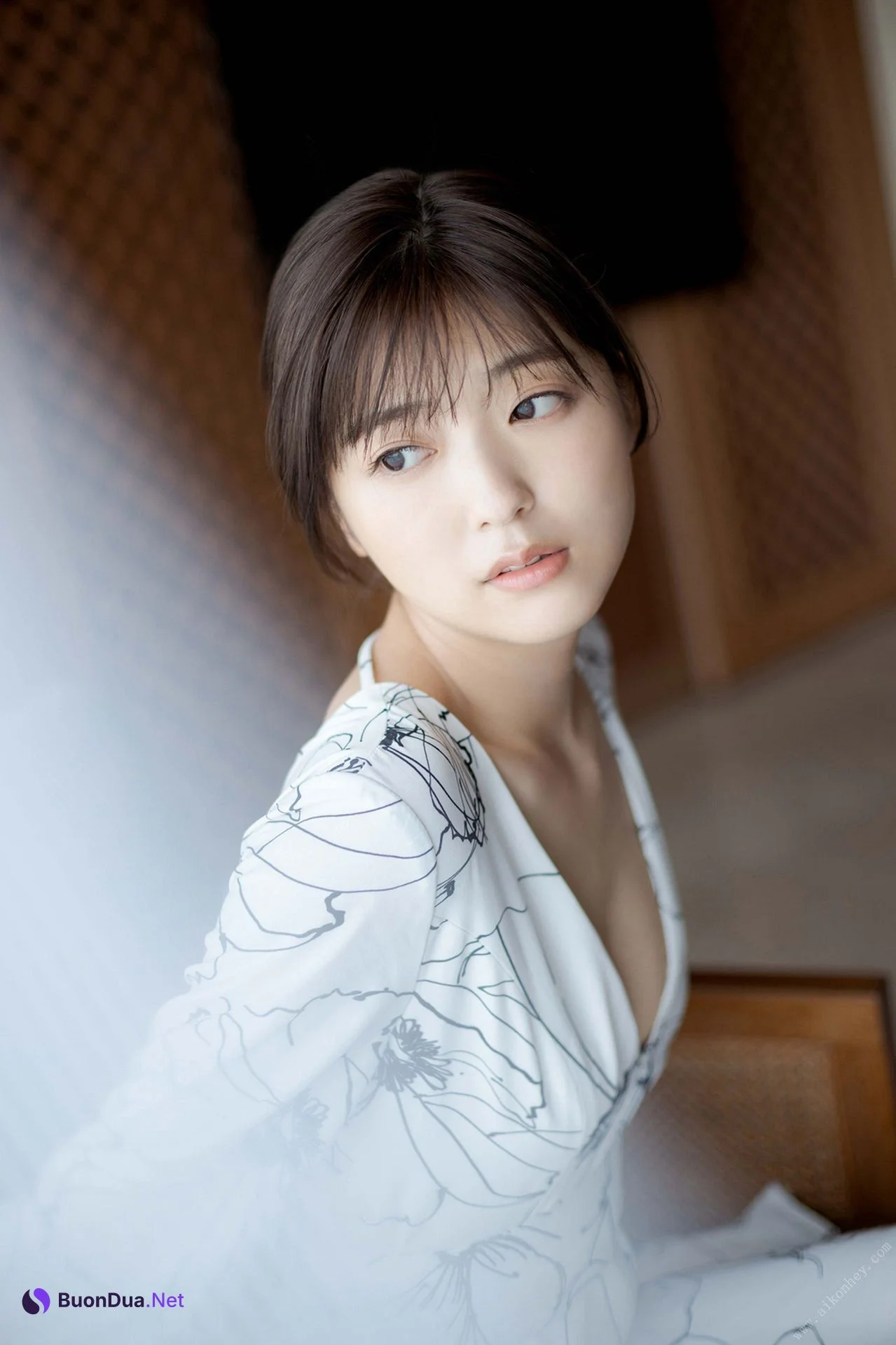 Mio Kudo 工藤美桜, ＦＲＩＤＡＹデジタル写真集 『秘密の旅』 Set.01 - Photo 7