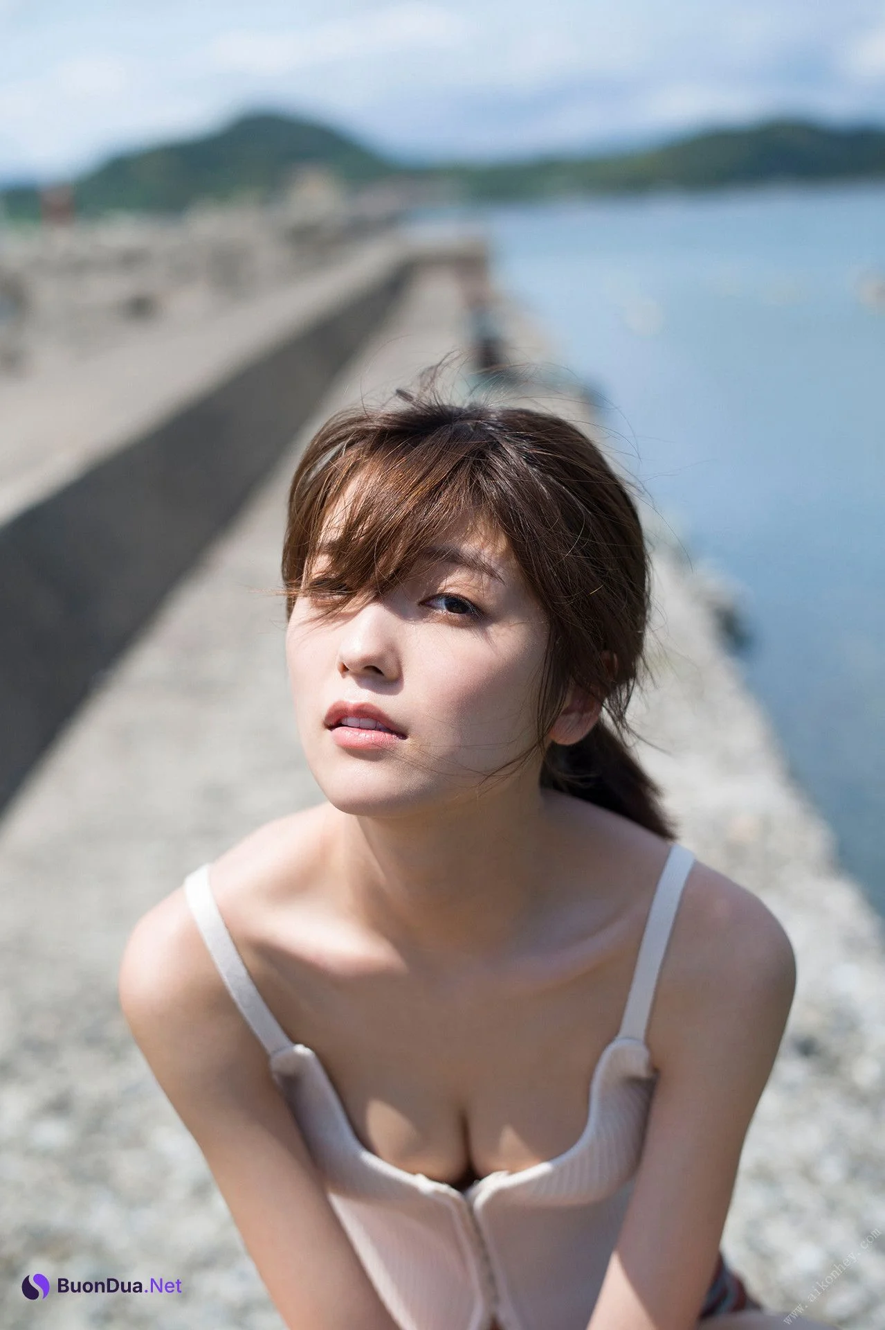 Mio Kudo 工藤美桜, ＦＲＩＤＡＹデジタル写真集 センチメンタルな柔肌 Set.02 - 사진 2