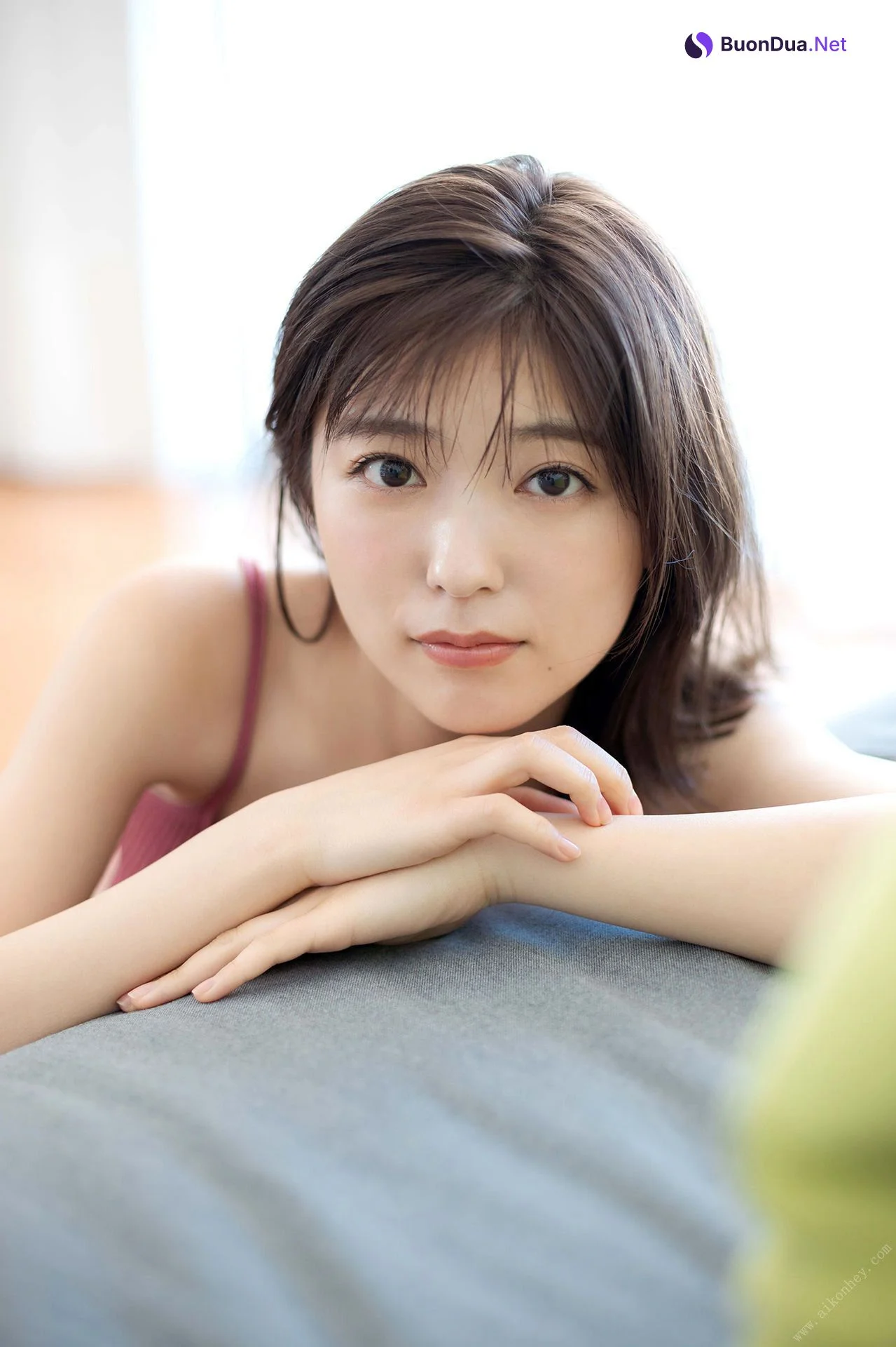 Mio Kudo 工藤美桜, ＦＲＩＤＡＹデジタル写真集 「輝きながら……」 Set.04 - 照片 10