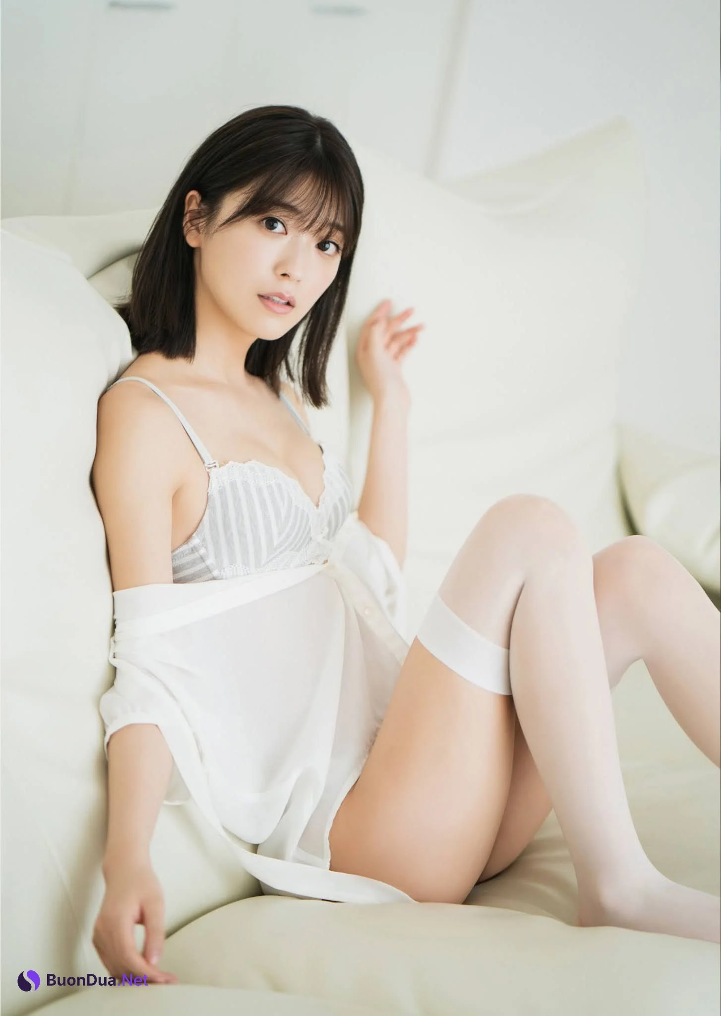 Mio Kudo 工藤美桜, Young Jump 2021 No.40 (ヤングジャンプ 2021年40号) - Photo 10