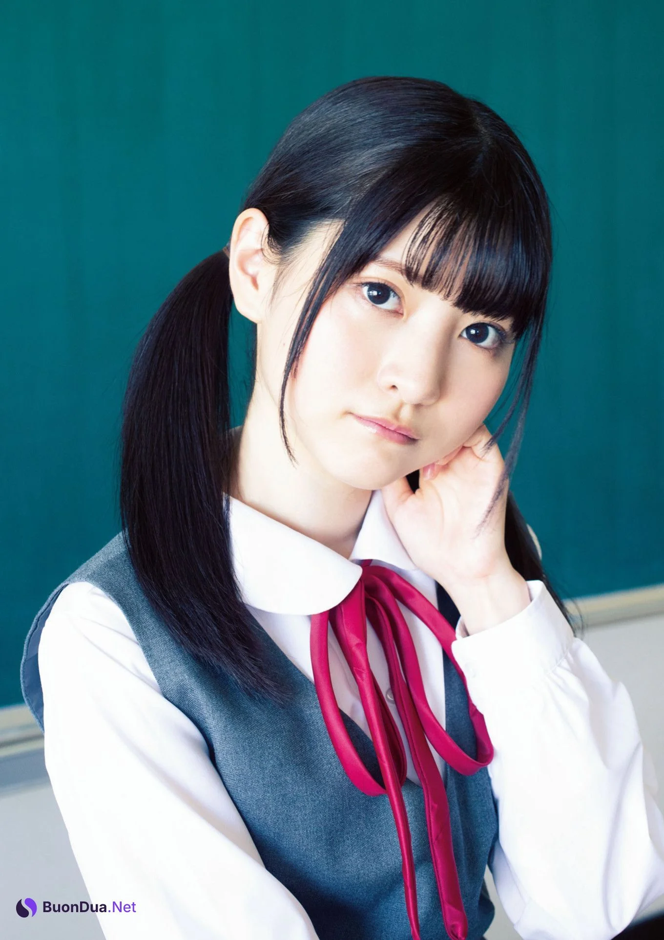 Mio Minato 水湊みお, Rui Takanashi 小鳥遊るい, ENTAME増刊 2021.10 魁!! ゼロイチ学園ビジュアルブック - Photo 13